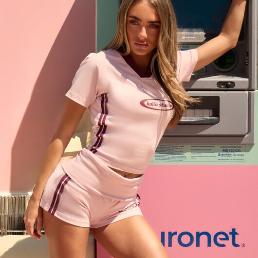 Kaiia Side Stripe Longline Baby Tee Baby Pink & Burgundy